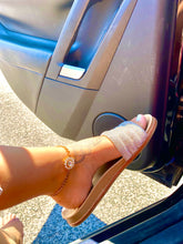 Load image into Gallery viewer, Dashing Gold Rhinestone Anklet