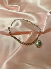 Load image into Gallery viewer, Hello Kitty Photo Locket Anklet
